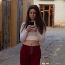 Mujer en celular