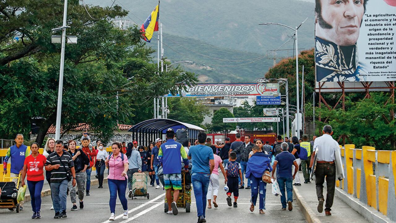 En la frontera con Venezuela se han intensificado los controles de la Guardia Bolivariana a los colombianos.