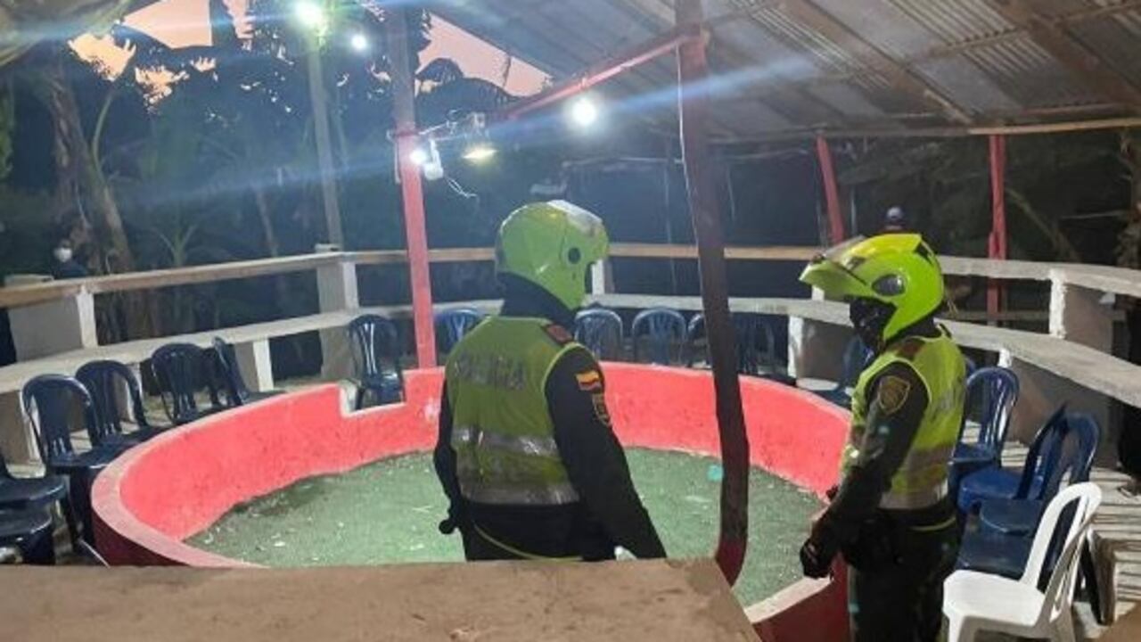 Hombres armados dispararon indiscriminadamente dentro de una gallera.