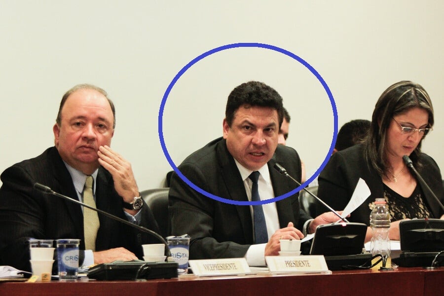 Miguel Ángel Pinto, senador liberal, deberá presentarse este lunes 22 de junio ante la Sala de Instrucción de la Corte Suprema de Justicia.