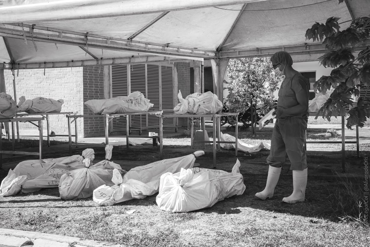 Los forenses de Medicina Legal tienen una labor fundamental.