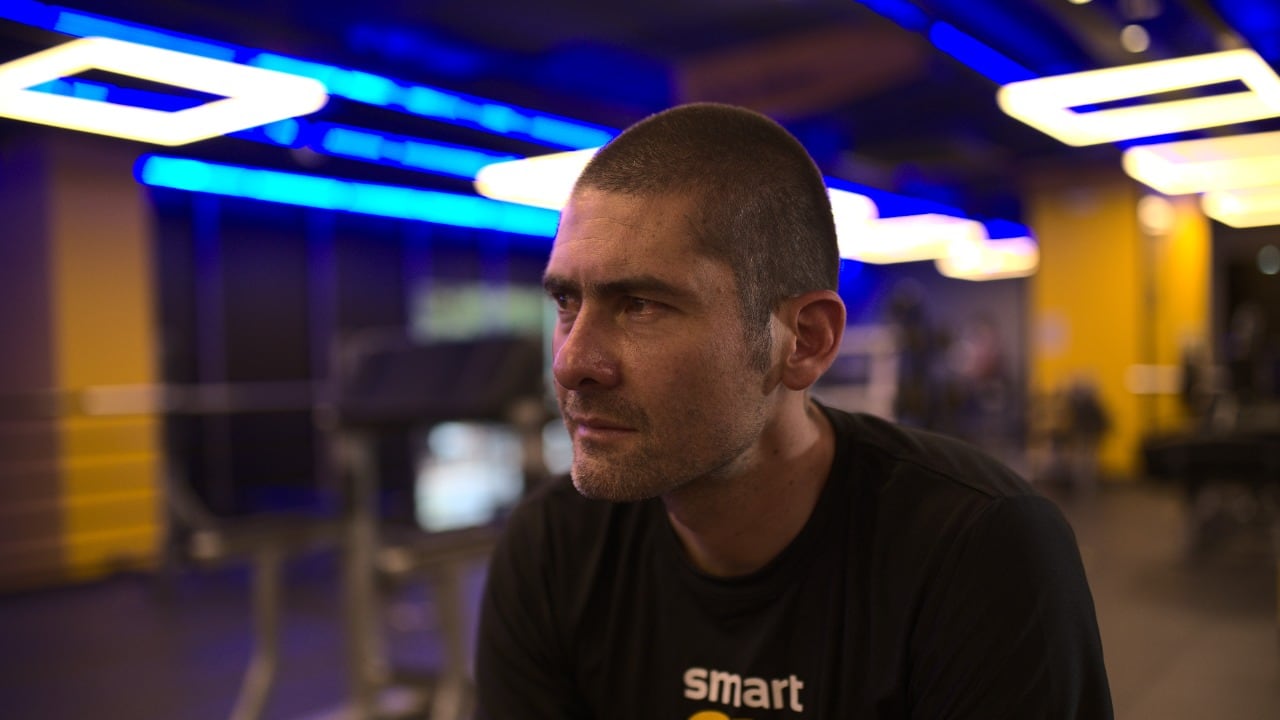 Mauro Salazar, un manizaleño que, tras 15 años de exitosa trayectoria empresarial, se ha metido de lleno en el deporte y espera obtener próximamente un Récord Guinness en el Reto Nevados Smart Fit.