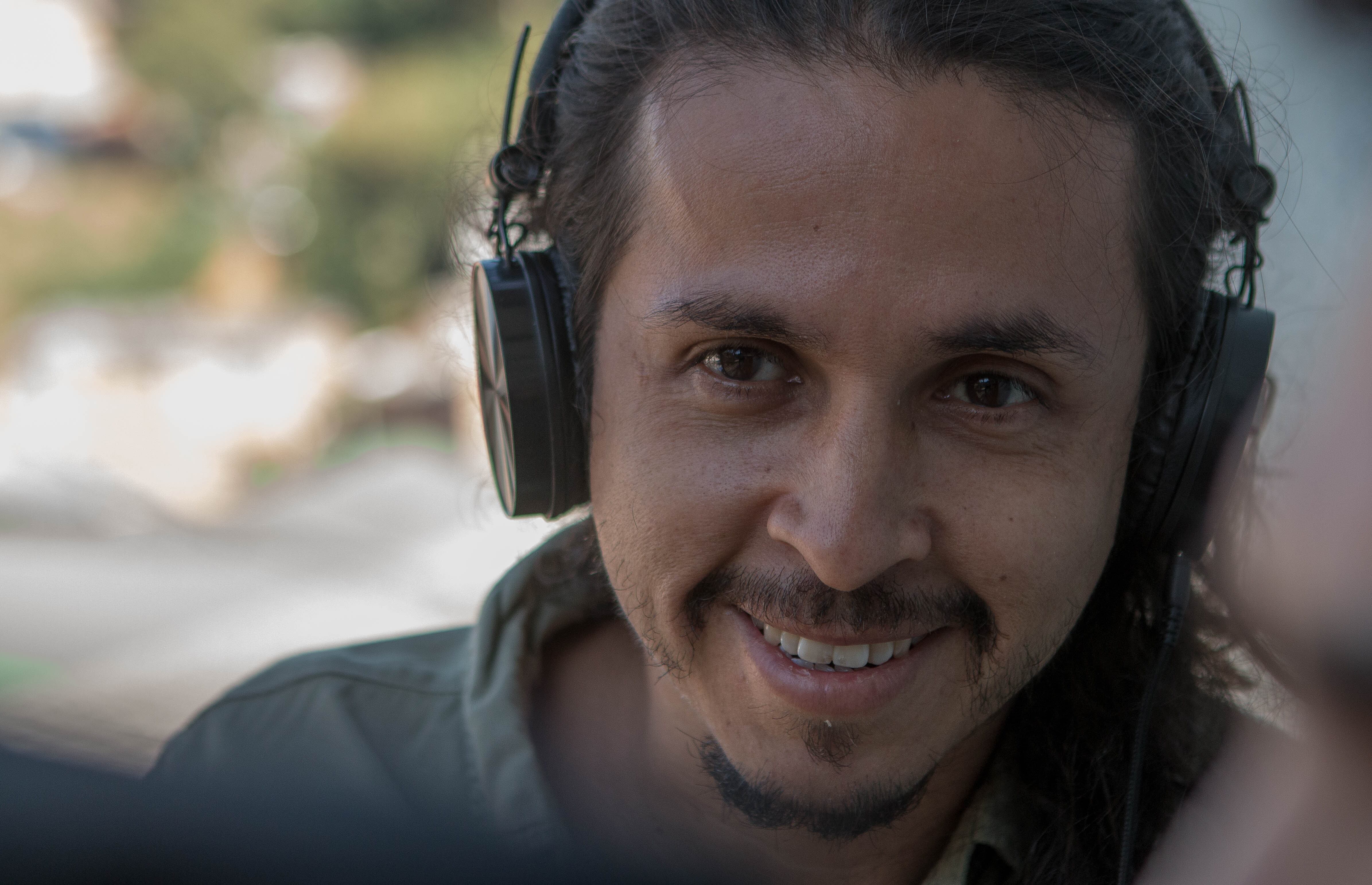 Cantos que inundan el río / Detrás de cámaras