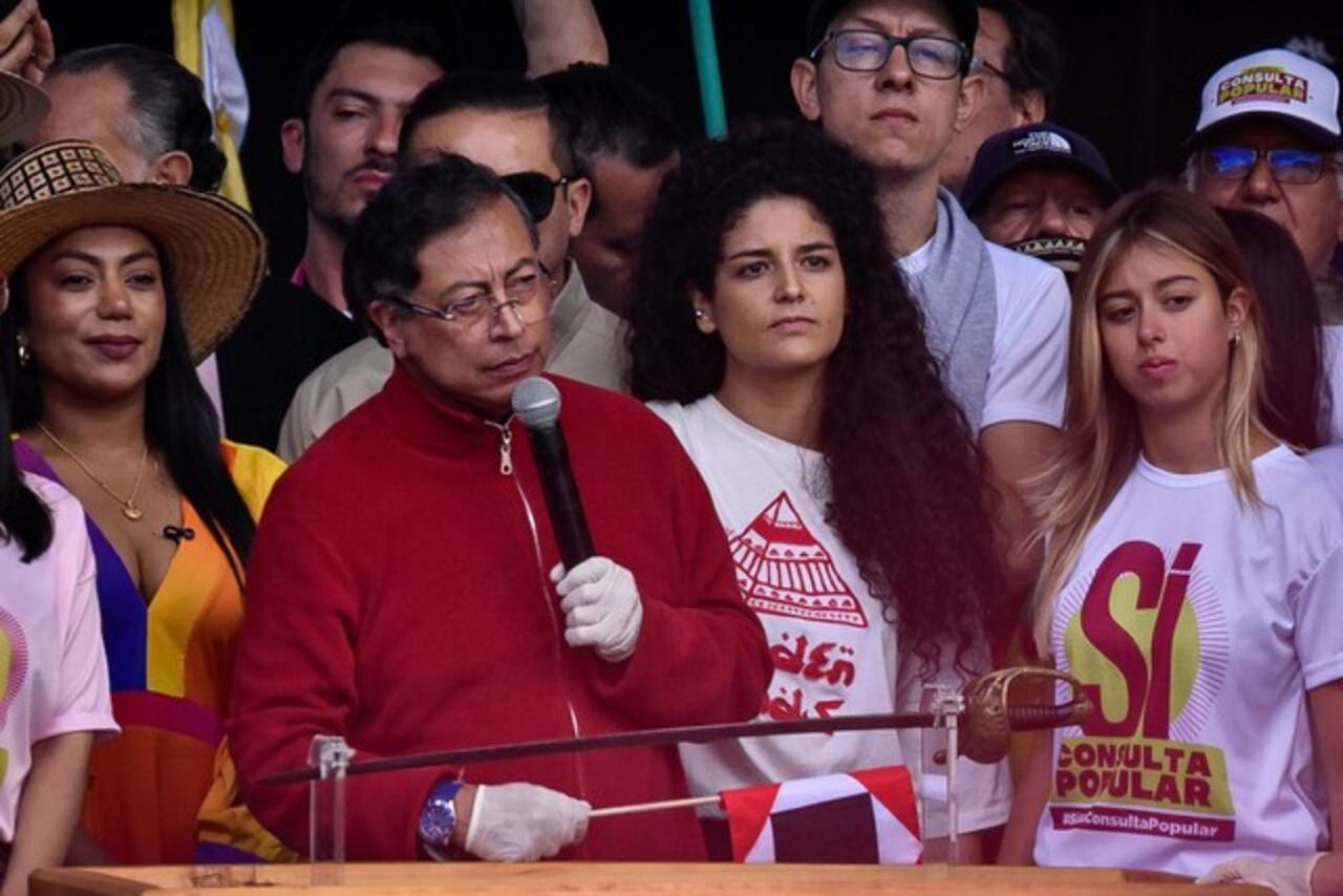 Gustavo Petro desde la Plaza de Bolívar.
