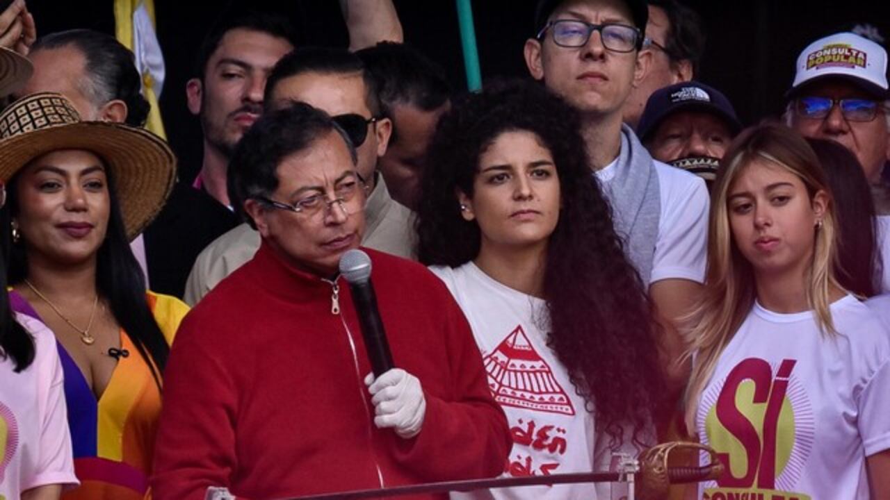 Gustavo Petro desde la Plaza de Bolívar.