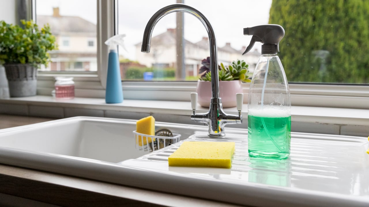 Existe un ingredientes natural que ayuda a desinfectar la cocina