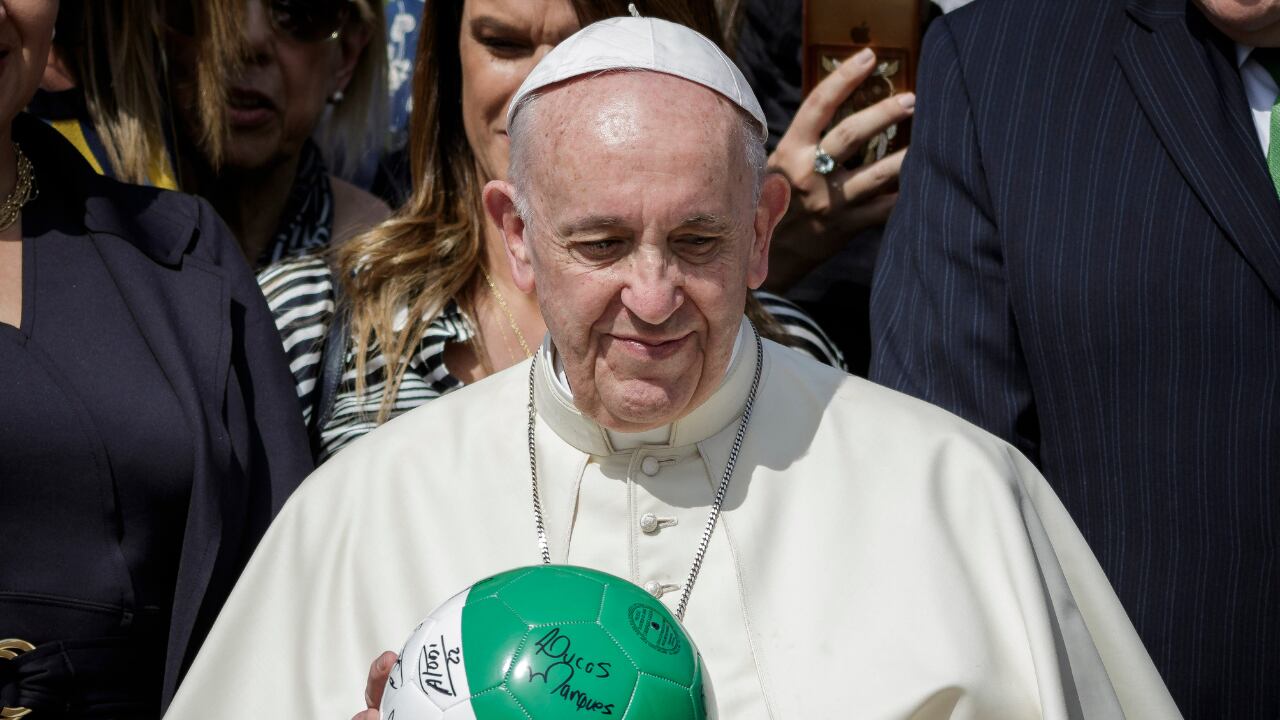 El Papa Francisco siempre fue muy cercano al fútbol