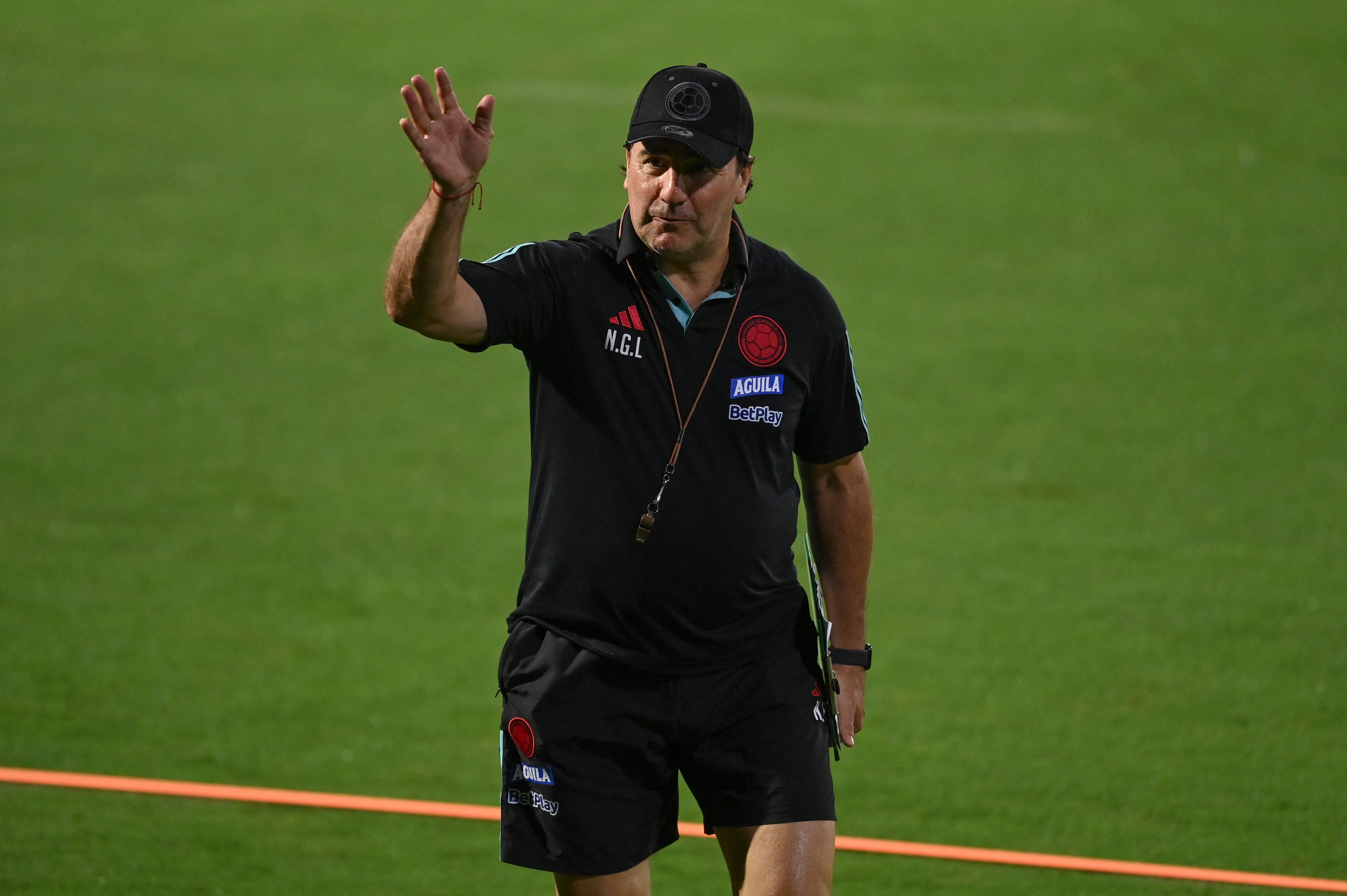 Néstor Lorenzo busca cerrar el 2023 con victoria ante Paraguay en las Eliminatorias