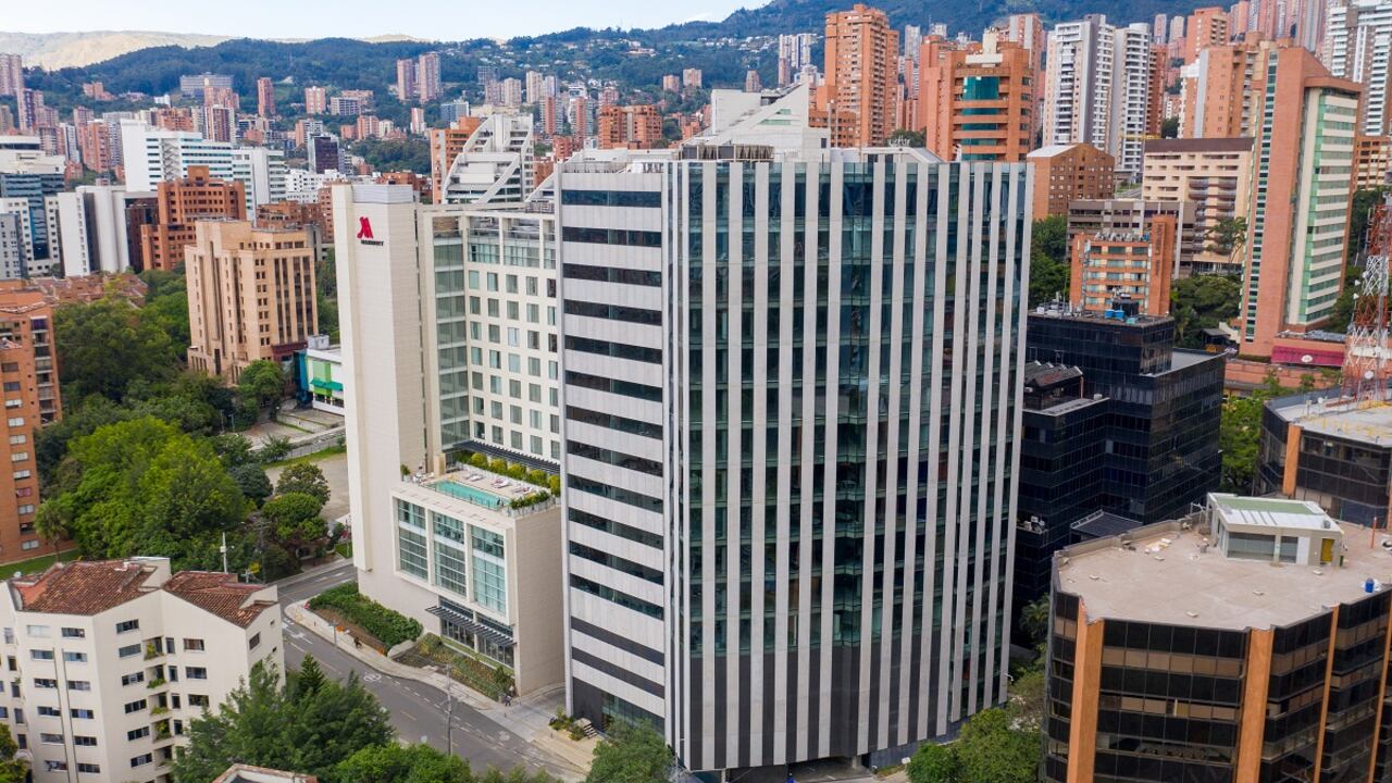 El edificio corporativo Buró 4.0 en Milla de Oro, en Medellín, es uno de los proyectos.
