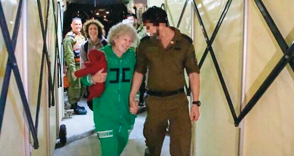 Ruti MunderAdulta mayor de 78 años. Está hospitalizada y se teme por su vida a causa del mal cuidado de su salud. 