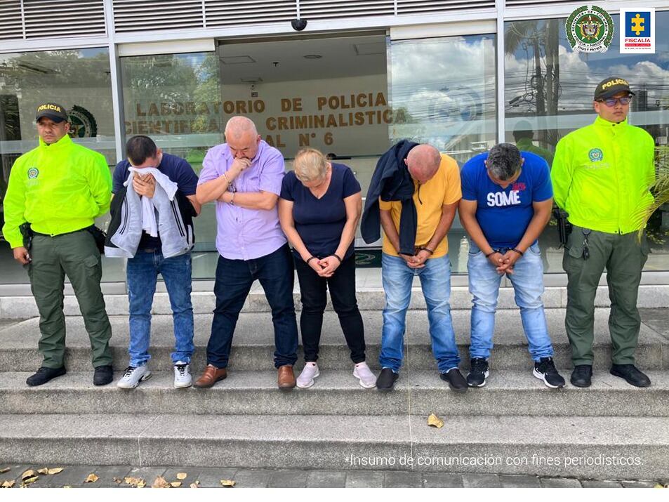 Uno de ellos ya había sido sentenciado por conductas delictivas similares en los años 2009 y 2016, mientras que otro hermano fue condenado a 40 meses
de prisión en 2010.