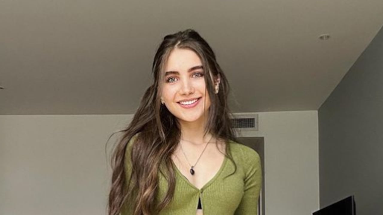 Cantante y artista, exparticipante del Factor XS.