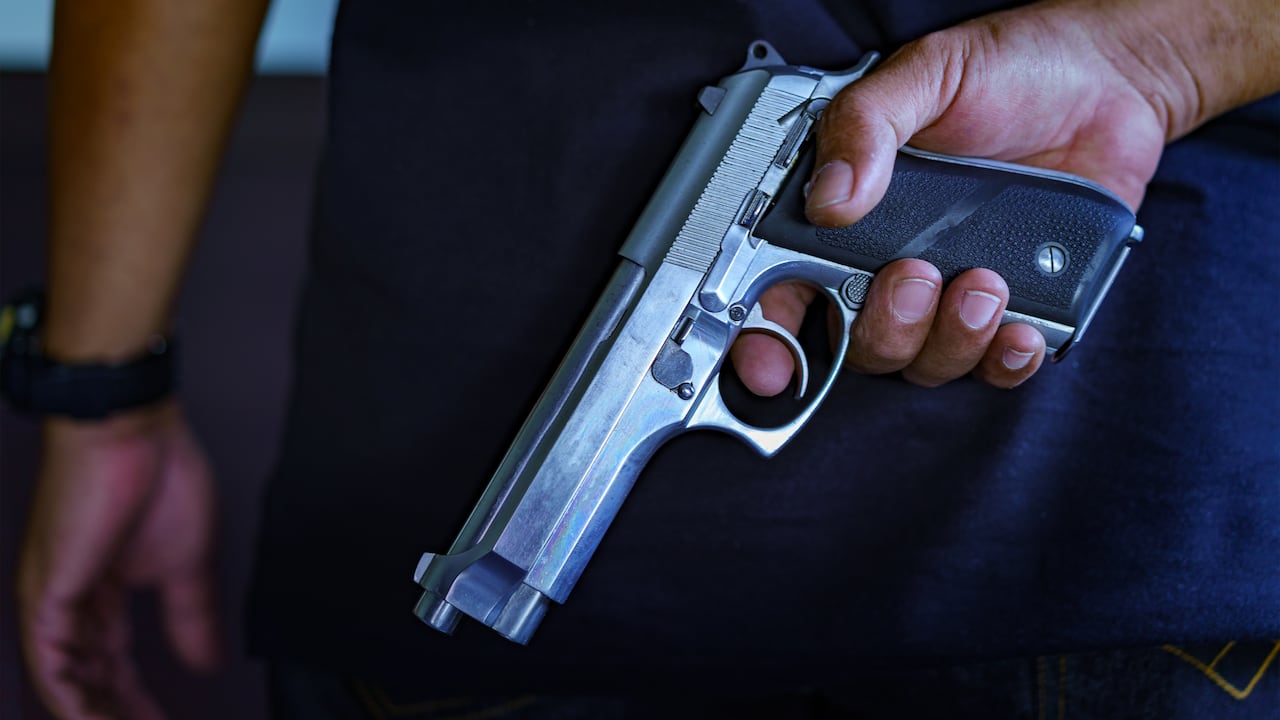 El hombre huyó del lugar después de dispararle a la víctima