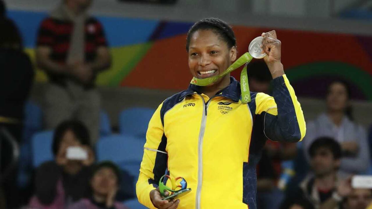 Yuri Alvear ganó su segunda medalla olímpica. AP/Gregory Bull