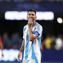 EAST RUTHERFORD, NEW JERSEY - JUNE 25: Lionel Messi of Argentina gestures during the CONMEBOL Copa America 2024 match between Chile and Argentina at MetLife Stadium on June 25, 2024 in East Rutherford, New Jersey. Tim Nwachukwu/Getty Images/AFP (Photo by Tim Nwachukwu / GETTY IMAGES NORTH AMERICA / Getty Images via AFP)