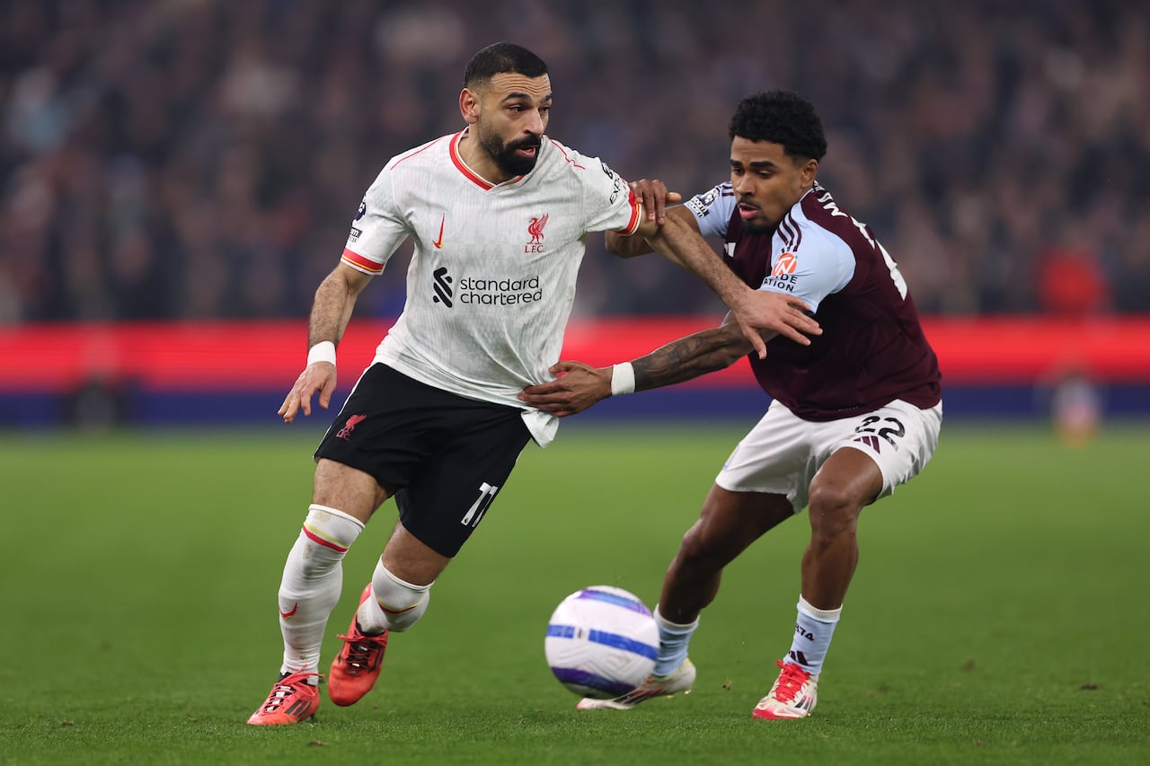 Salah se vuelve a vestir de héroe para Liverpool.