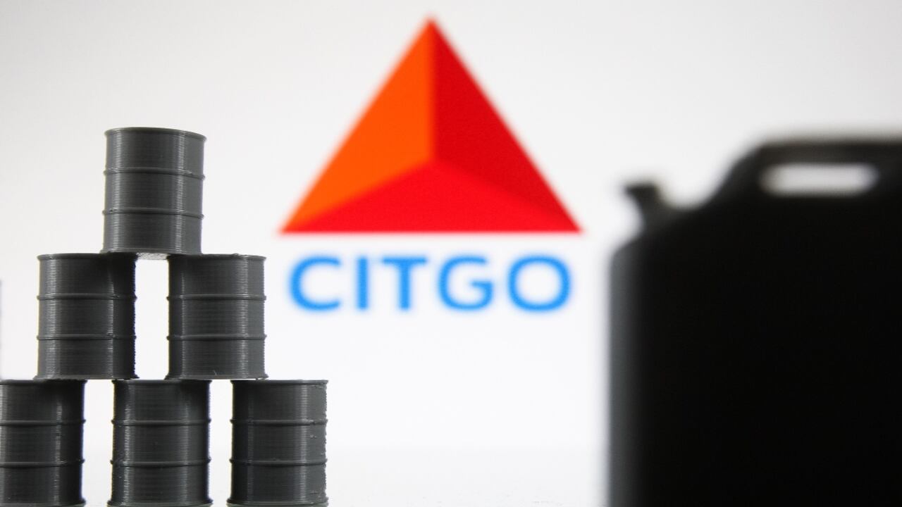 Empresa venezolana de refinería de petróleo y comercializadora de gasolina.