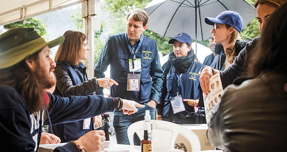 Los miembros de la Misión de Observación Electoral de la Unión Europea, desplegados por todo el país, están felices en Colombia.