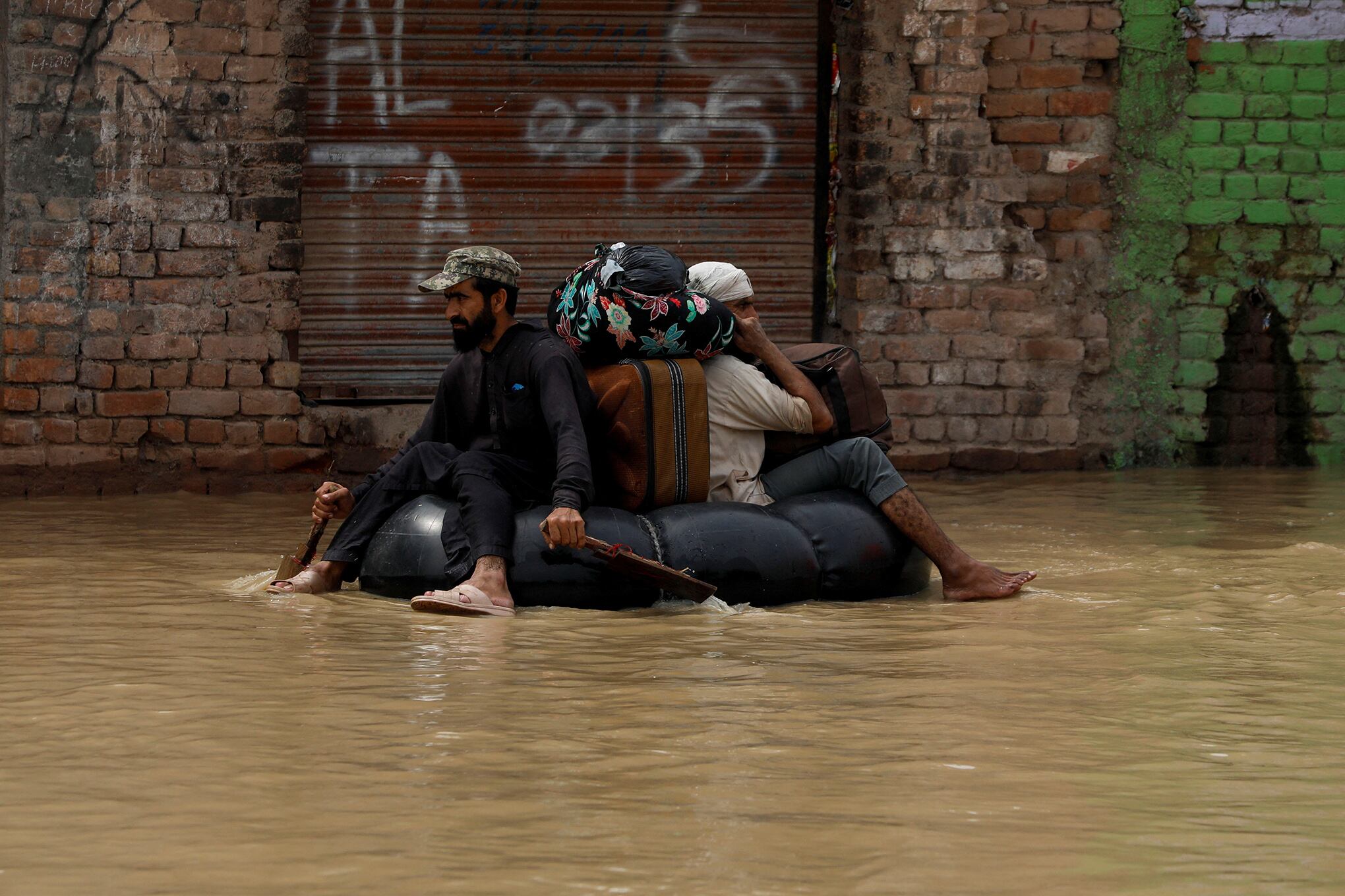En imágenes : Millones de desplazados por las inundaciones en Pakistán causan estragos