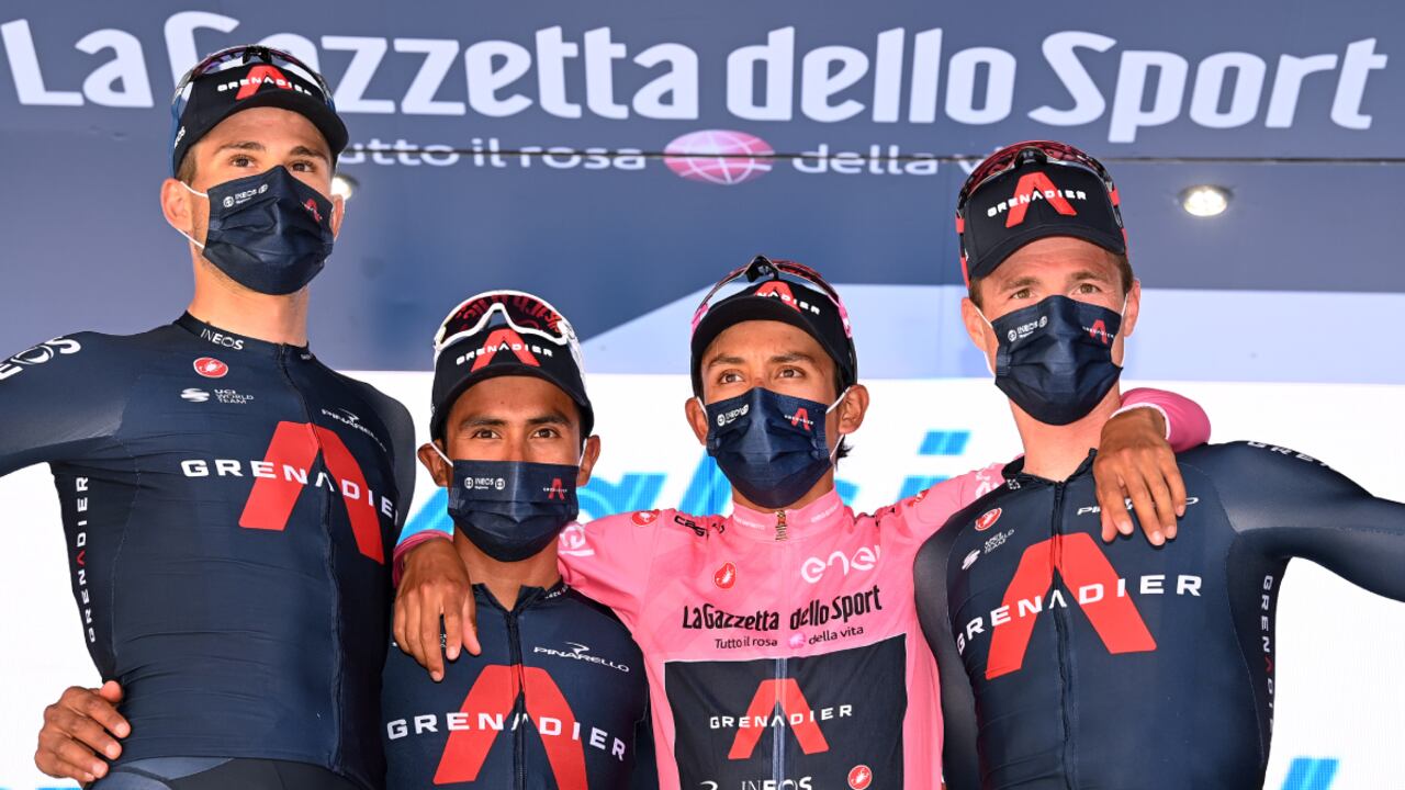 STRADELLA, ITALY - MAY 27: Filippo Ganna of Italy, Jhonnatan Narvaez Prado of Ecuador, Egan Arley Bernal Gomez of Colombia Pink Leader Jersey & Salvatore Puccio of Italy and Team INEOS Grenadiers celebrate at podium Super Team Trophy during the 104th Giro d'Italia 2021, Stage 18 a 231km stage from Rovereto to Stradella / #UCIworldtour / @girodiitalia / #Giro / on May 27, 2021 in Stradella, Italy. (Photo by Getty Images/Stuart Franklin)