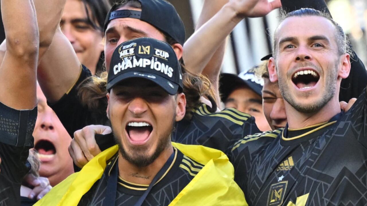 Bale y el 'Chicho' Arango celebrando el título con LAFC