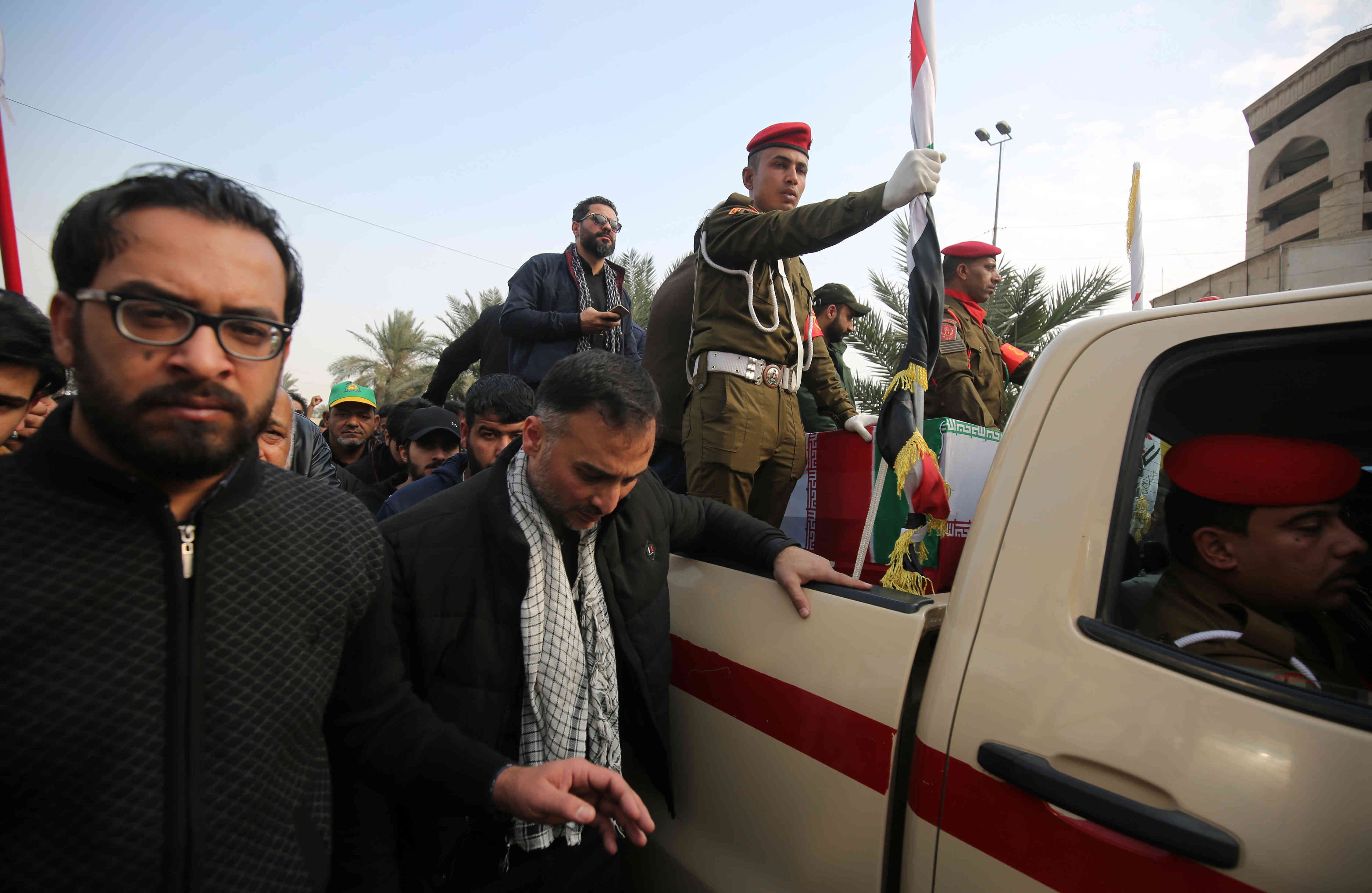  Estados Unidos no solo desarrollado acciones militares como la reciente contra Irán sino que le ha impuesto fuertes sanciones por el desarrollo de armas nucleares. Esto ha afectado las exportaciones iraníes de petróleo, su gran fuerte de ingresos. Foto: AFP