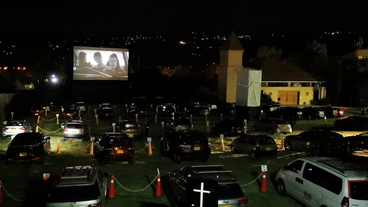 Los autocines no han sido una opción rentable para los distribuidores y exhibidores en Colombia.