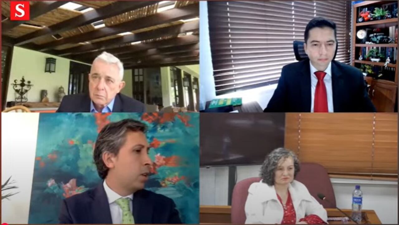 Este martes se reanudó el juicio en contra del expresidente Álvaro Uribe Vélez.