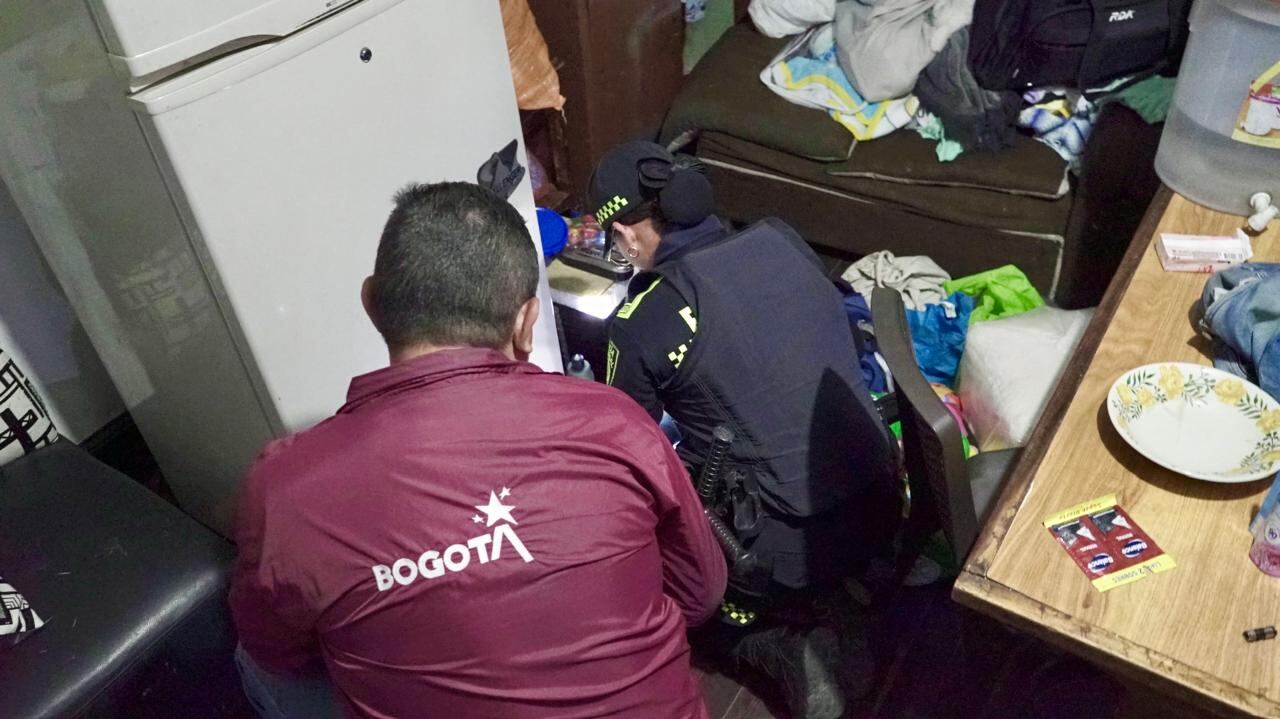 La Secretaría de Seguridad llegó a San Bernardo para hacer el allanamiento.