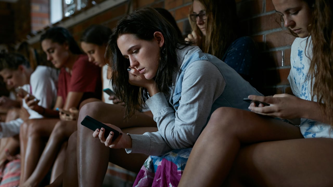 Aquellos usuarios que no son capaces de gestionar bien su vida digital pueden presentar problemas de salud mental.