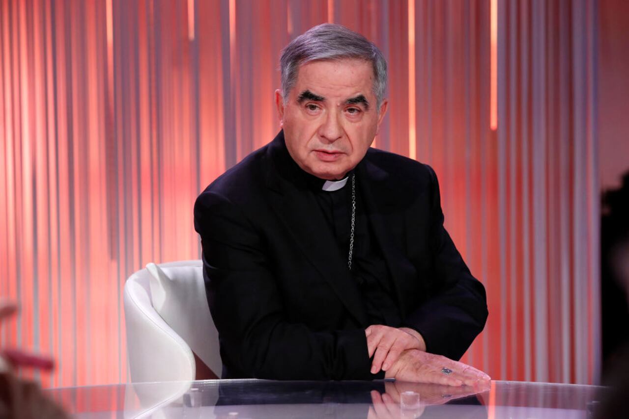 Cardinal Giovanni Angelo Becciu guest of the television program Cinque minuti. Rome (Italy), December 18th, 2023 (Photo by Massimo Di Vita/Archivio Massimo Di Vita/Mondadori Portfolio via Getty Images)