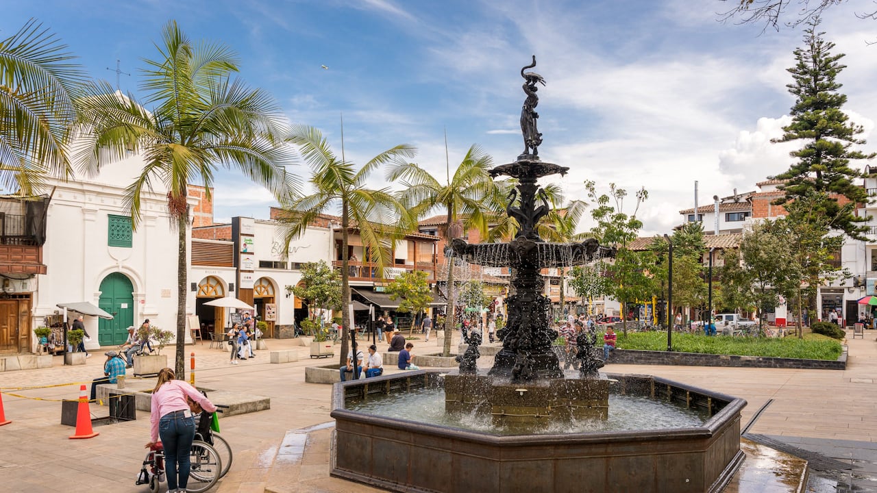 La Ceja es un municipio rico en atractivos naturales, pero en el casco urbano alberga una gran riqueza cultural e histórica.