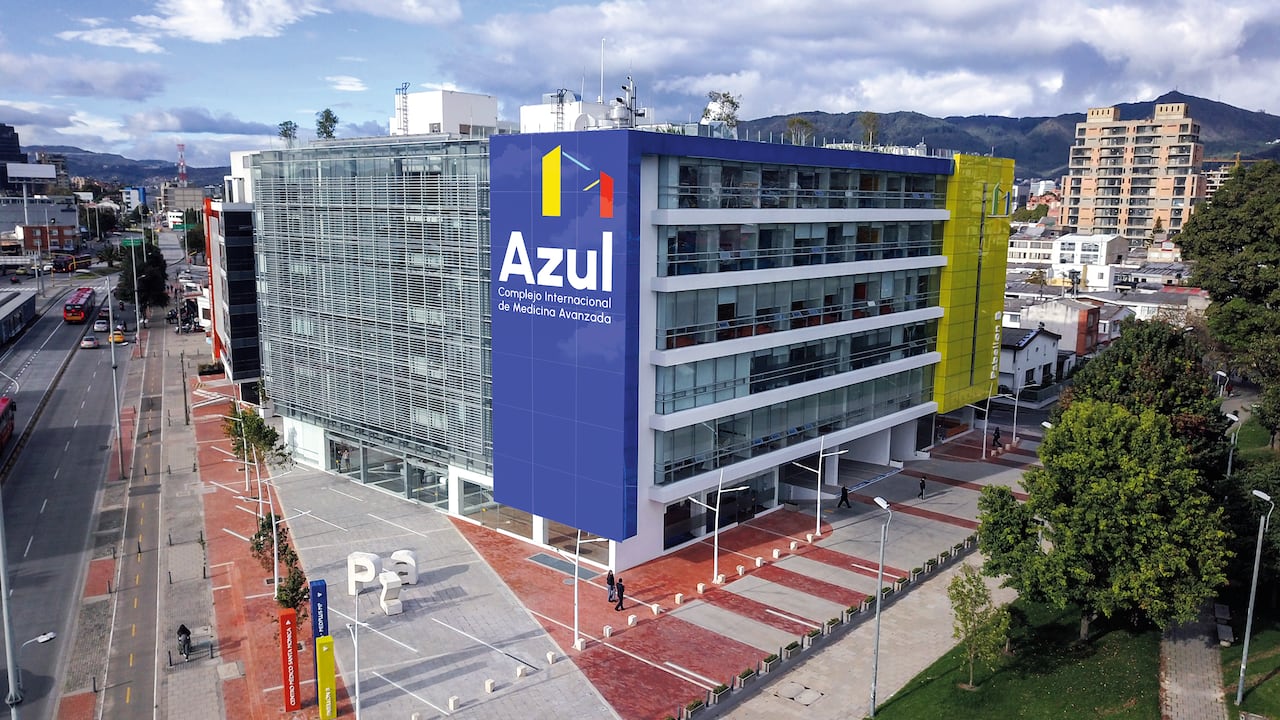Proyecto Azul - Complejo Internacional de Medicina Avanzada.