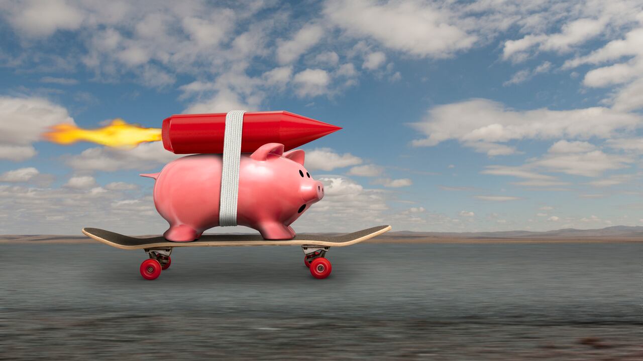 Muchas personas ahorran sin control para jubilarse más rápido. Getty Images.