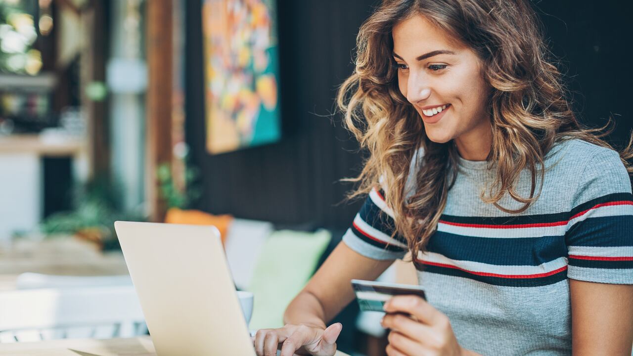 Finanzas personales: ¿Cómo comprar por internet de forma inteligente?