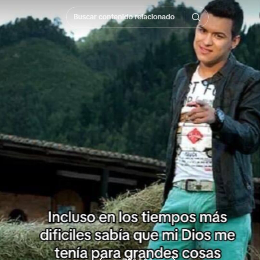 Yeison Jiménez reveló fotografías con su familia cuando era menor.