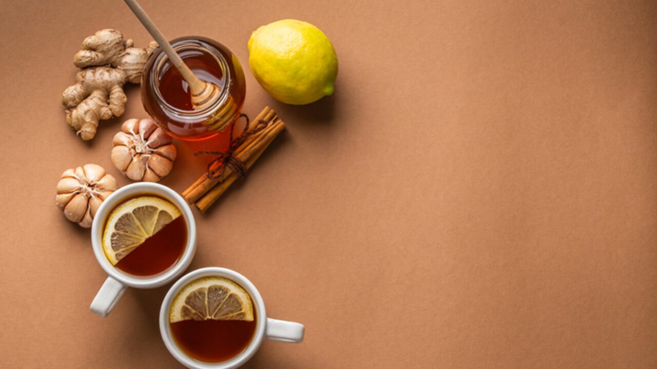 El ajo es antibacteriano, antiséptico, depurativo y antioxidante, pero también se ha comprobado científicamente que ayuda a reducir los niveles de colesterol.