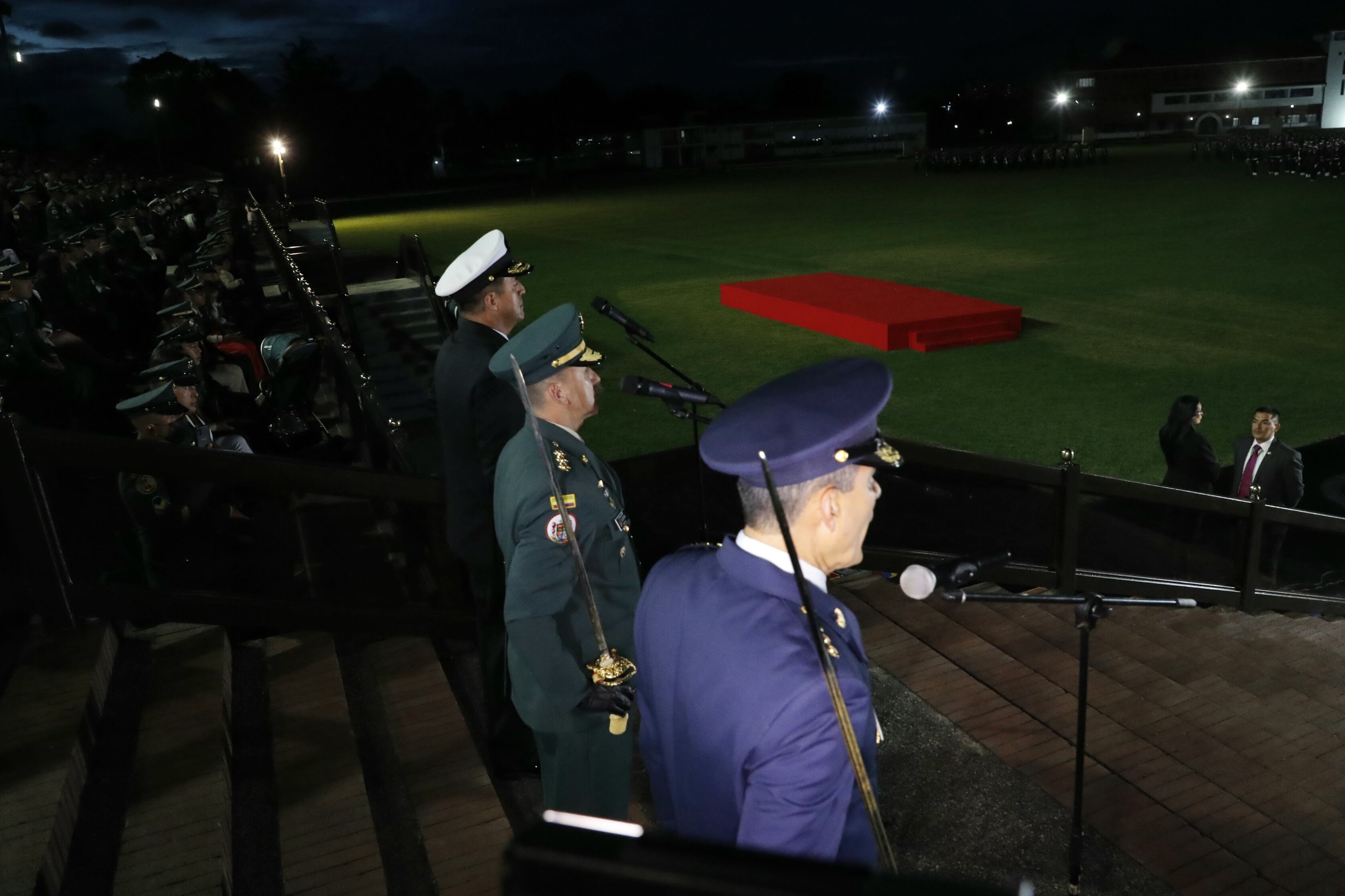 Mayor General Hélder Fernan Giraldo Bonilla, comandante de Las Fuerzas Públicas
Ceremonia de transmisión de mando ejercito
Gustavo Petro
agosto 20 2022