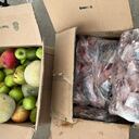 La guardia del Inpec en La Picota encontró una millonaria encomienda de comida que incluía carne, pescado, mariscos, hamburguesas y hasta chicharrones.