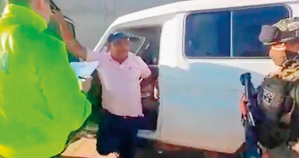   Heller Ramiro Cambar es un expolicía wayú que se torció y se dedicó al narcotráfico. Trató de evitar su extradición amparado en la justicia indígena.