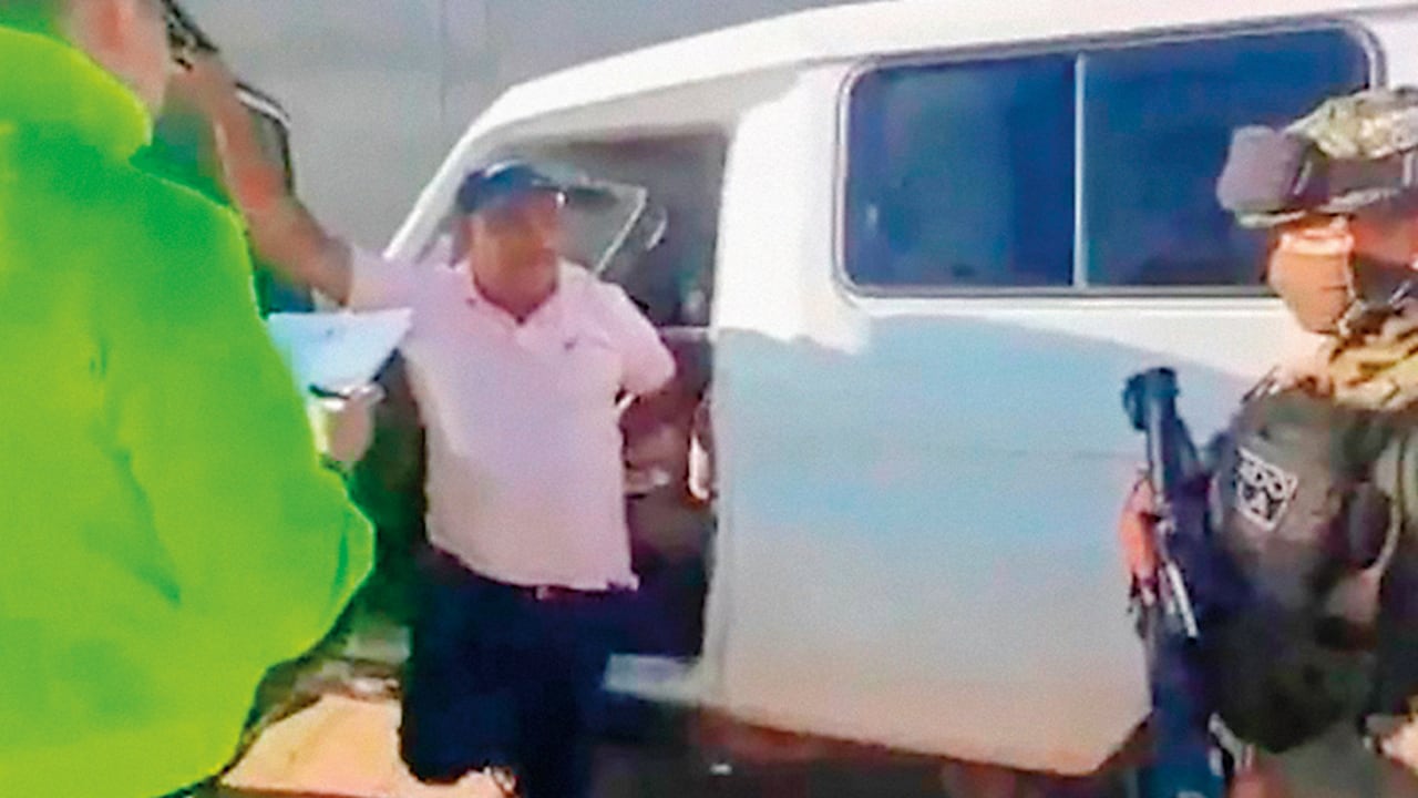 Heller Ramiro Cambar es un expolicía wayú que se torció y se dedicó al narcotráfico. Trató de evitar su extradición amparado en la justicia indígena.