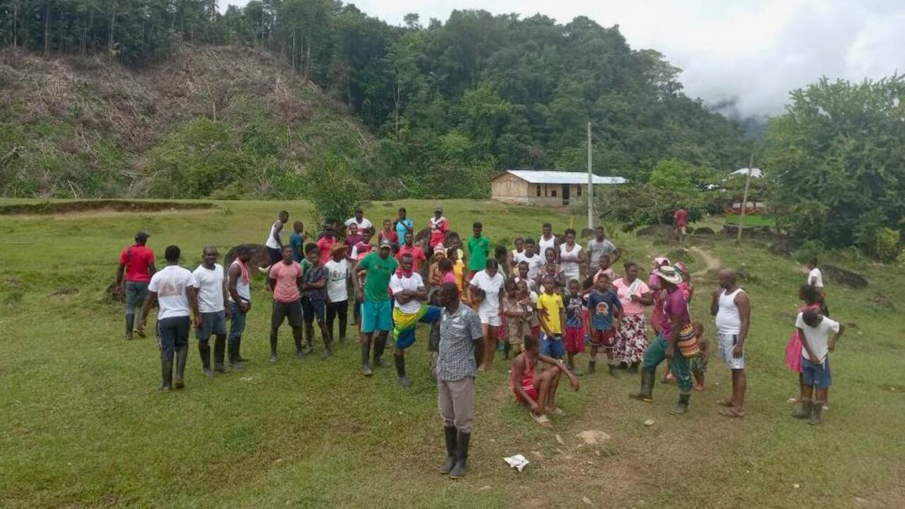 Comunidad de la vereda Puntas de Ocaidó de Urrao, Antioquia.