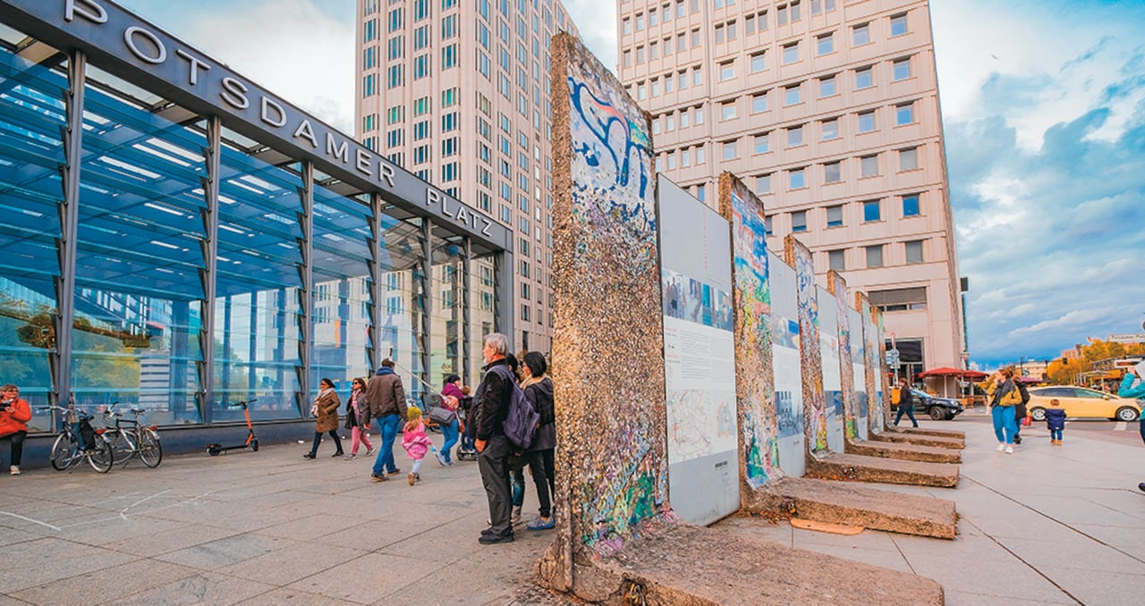 El oriente de Berlín se ha transformado radicalmente en los últimos años. La ciudad ya no se parece al recuerdo que Jutta guarda