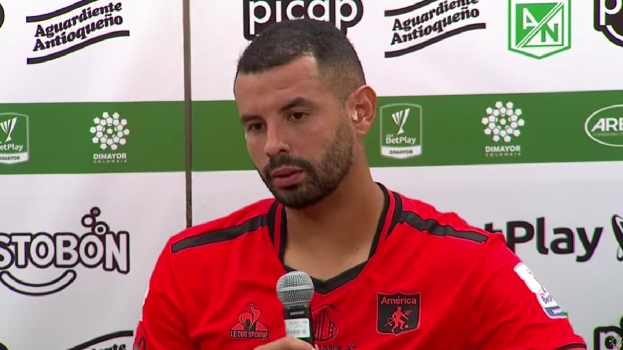 Edwin Cardona salió en defensa del proceso de Lucas González en América