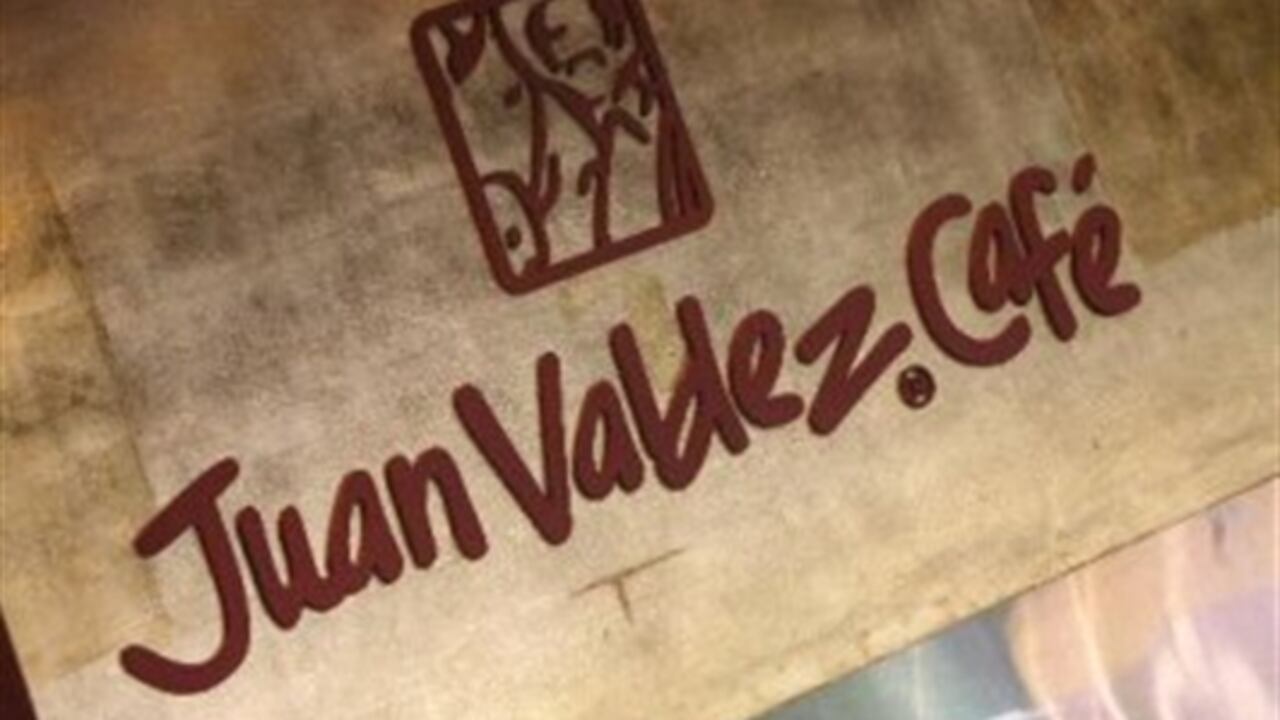 Esta compañía divide en tres los canales de ventas. En las tiendas, en las grandes superficies y el denominado institucional.