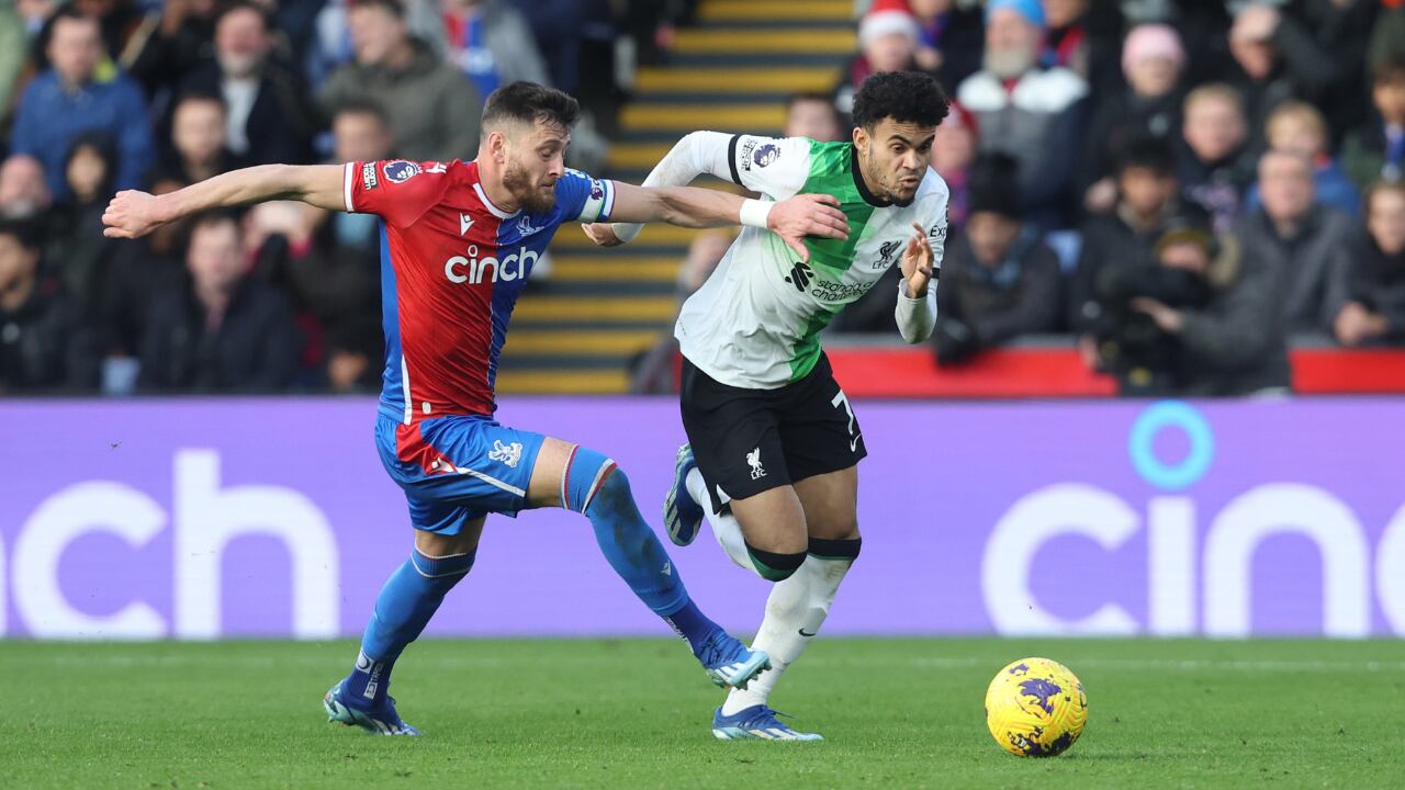 Luis Díaz fue titular ante Crystal Palace en la fecha 16 de Premier League
