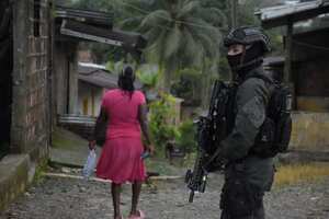 Operativos de Control Grupo GOES en la Comuna 12 de Buenaventura.