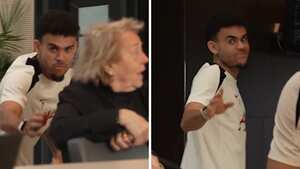 Broma de Luis Díaz, en Liverpool, despierta reacciones en redes sociales.