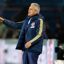 Colombia's coach Reinaldo Rueda gestures during the South American qualification football match against Uruguay for the FIFA World Cup Qatar 2022, at the Gran Parque Central stadium in Montevideo on October 7, 2021. (Photo by ANDRES CUENCA / POOL / AFP)