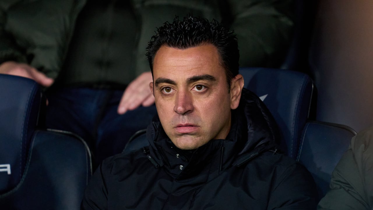 Xavi Hernández salió del Barcelona tras una temporada de fracasos
